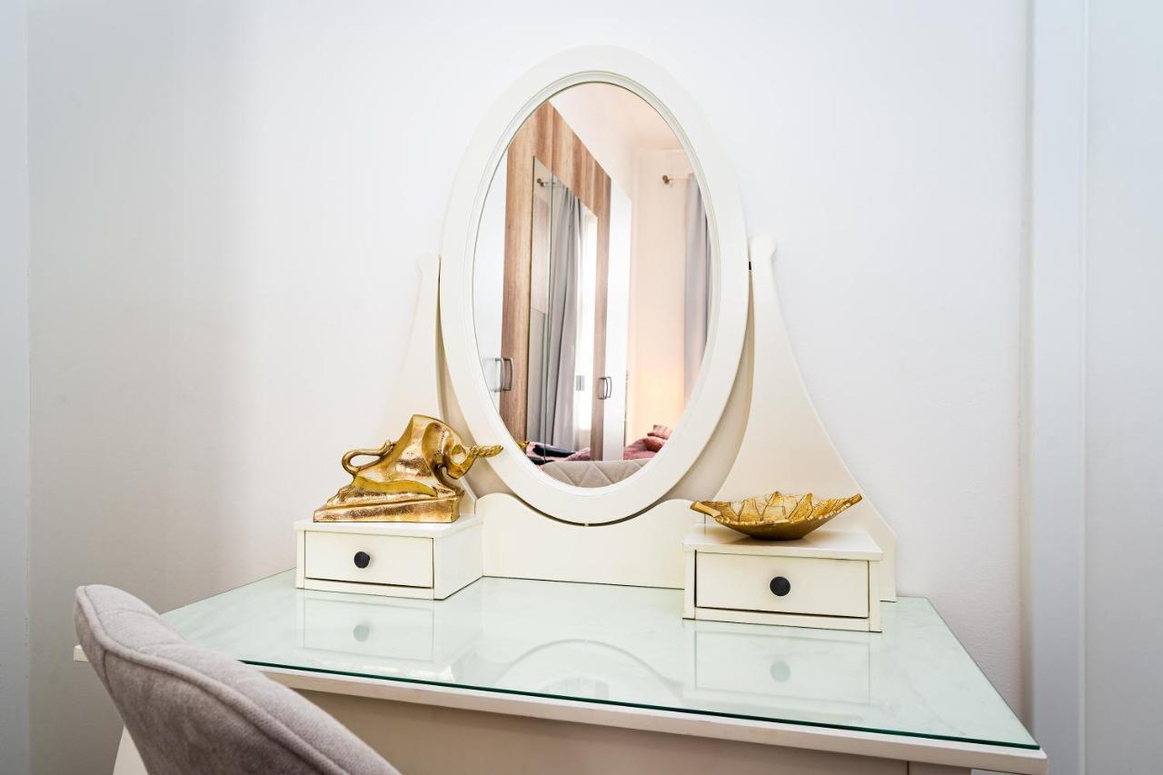 Emperors Elegance Suite Πράγα Εξωτερικό φωτογραφία